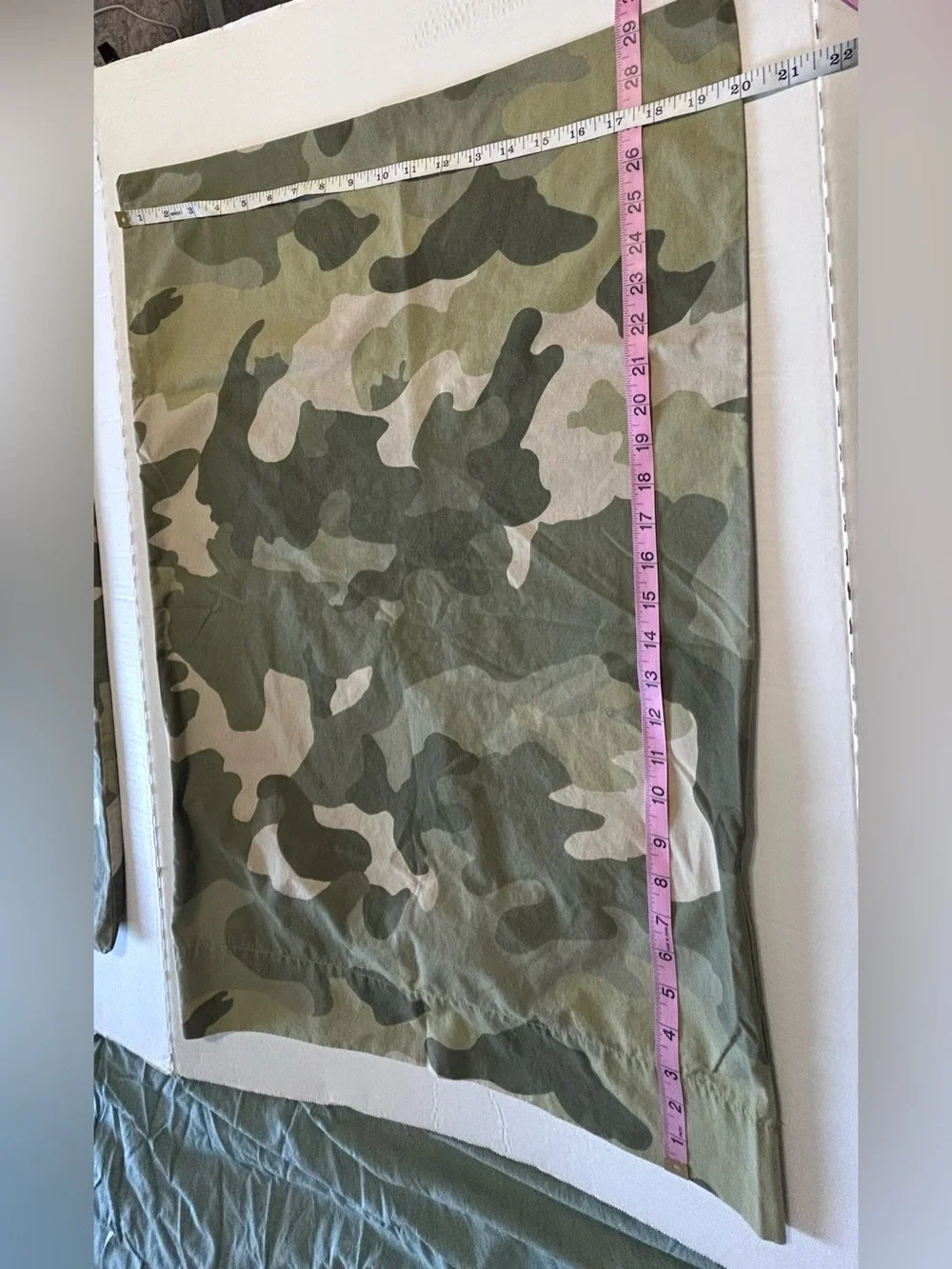 Pottery Barn Kids Camouflage 2 Standard Pillowcases Green & Beige 5% Organic Cot